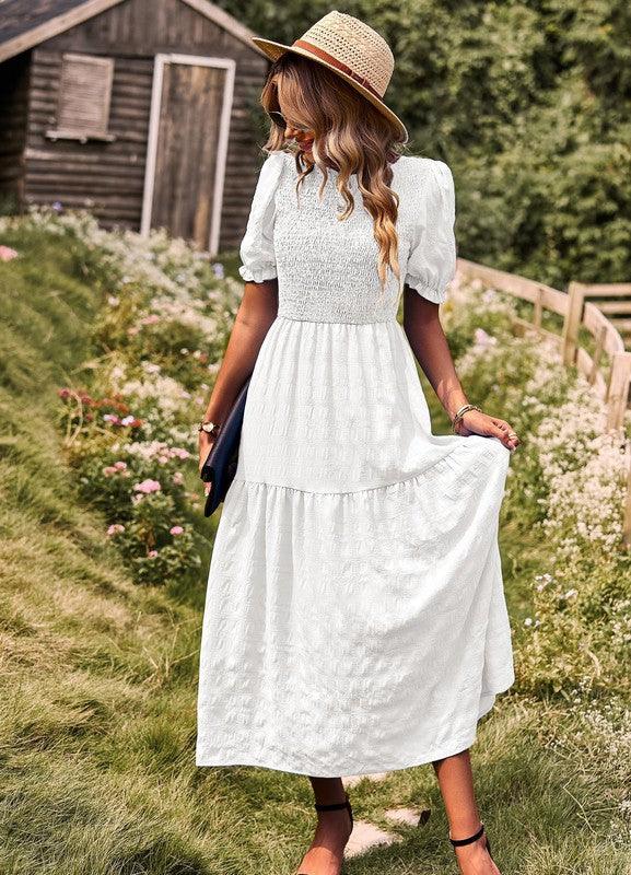 Vestido midi con textura fruncida