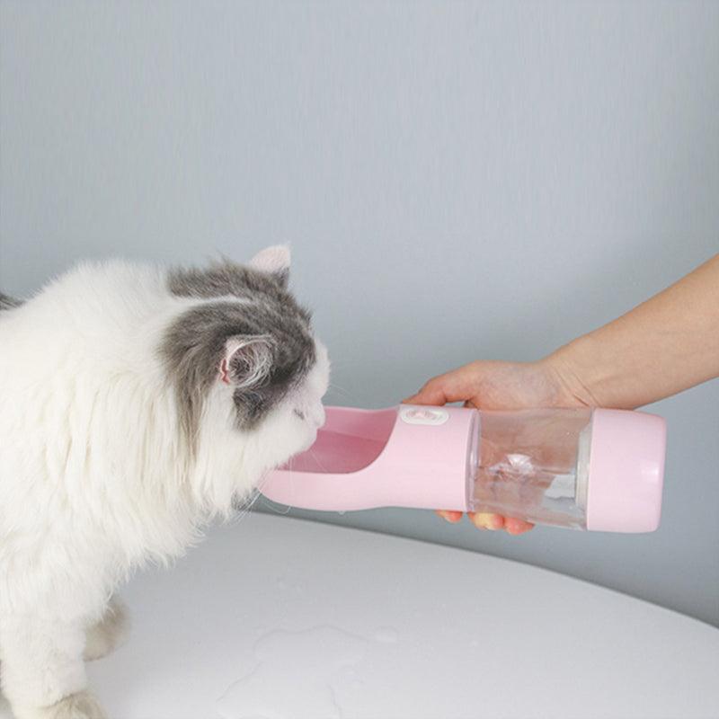 Botella portátil para agua y comida para mascotas