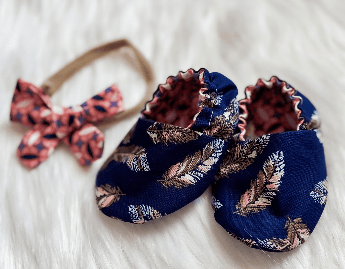 Navy Blue Feather Crib Shoes & Bow Set