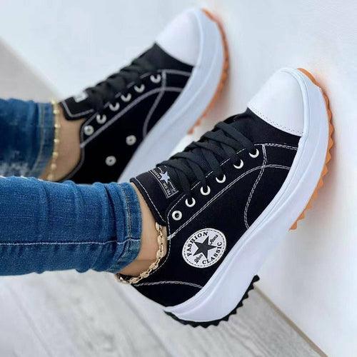 Zapatillas deportivas planas con cordones y estampado de lona para mujer 